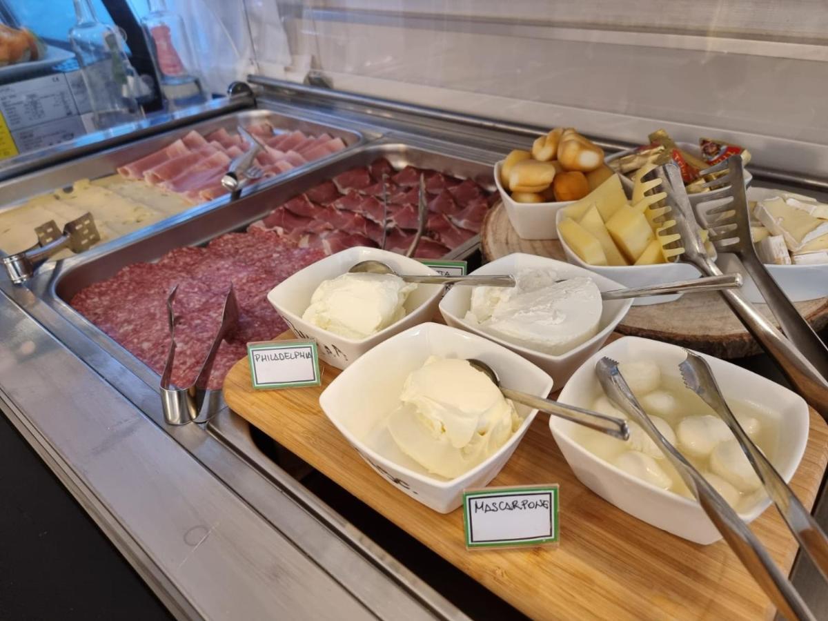 Hotel Orchidea 리그나노 사비아도로 외부 사진